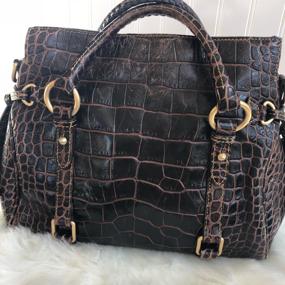 Dooney & Bourke beautiful leather purse - Picture 4 of 8